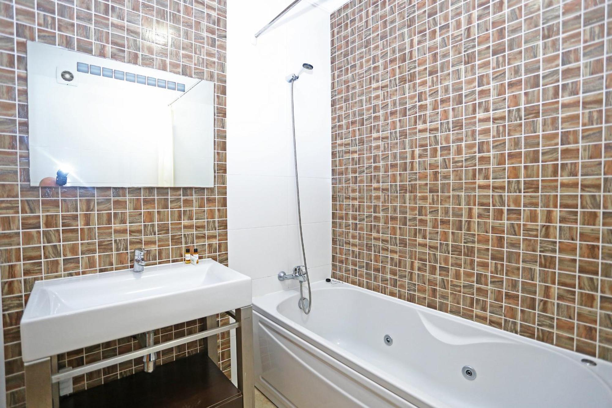 A04 - Large Modern 1 Bed Apartment With Pool Lagos Exterior photo