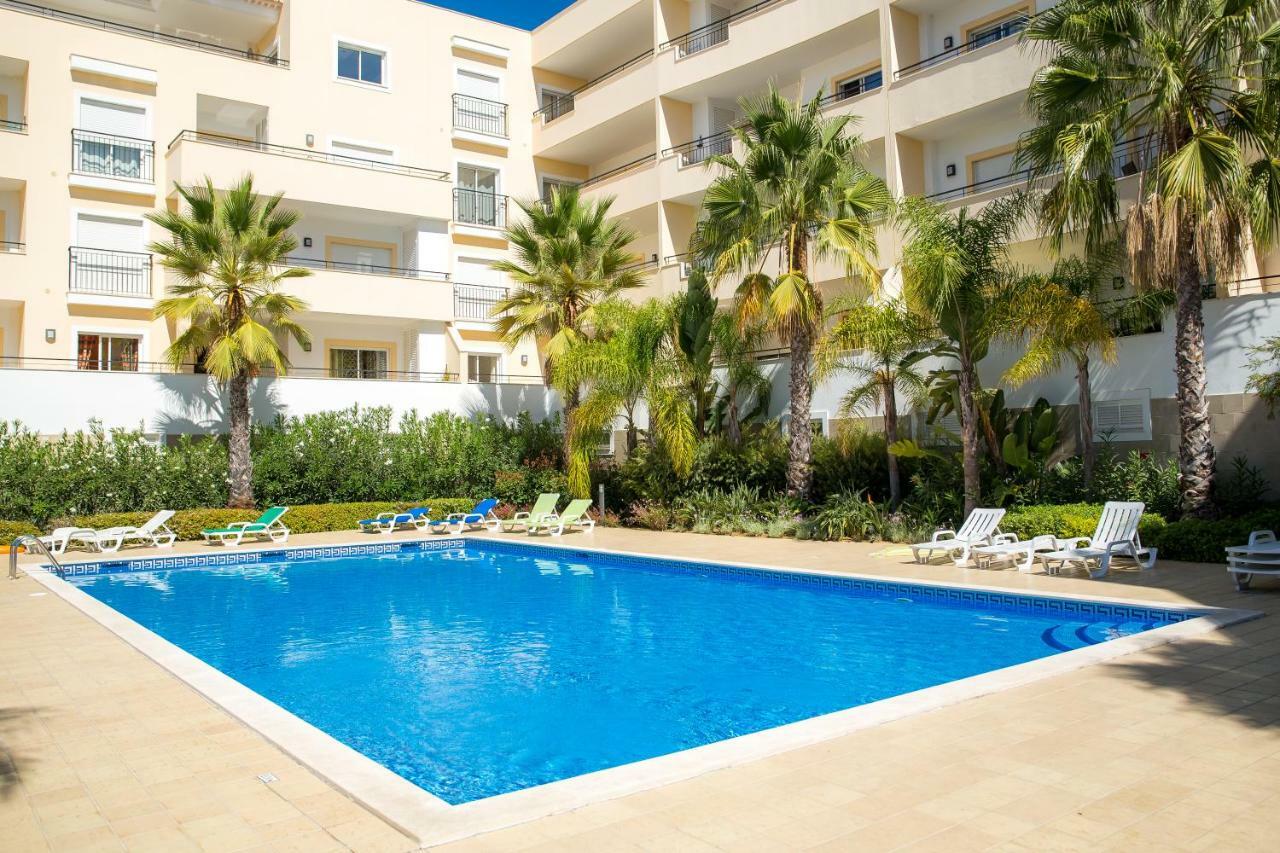 A04 - Large Modern 1 Bed Apartment With Pool Lagos Exterior photo